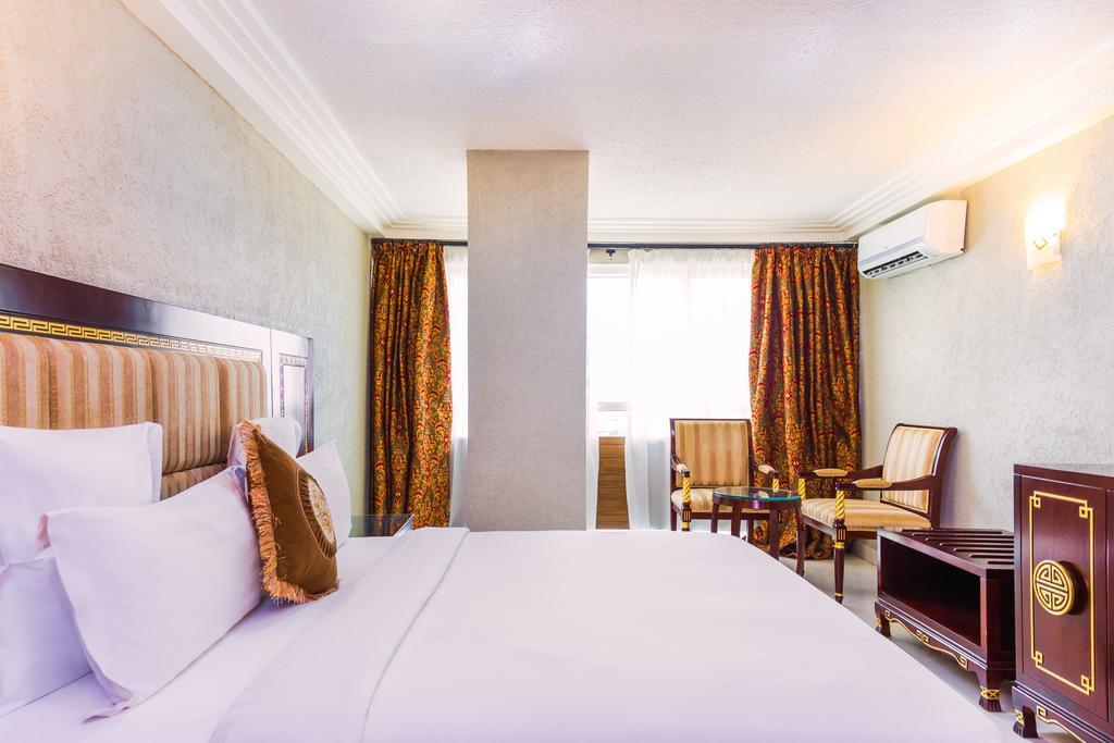 Nobila Airport Hotel Κοτονού Εξωτερικό φωτογραφία
